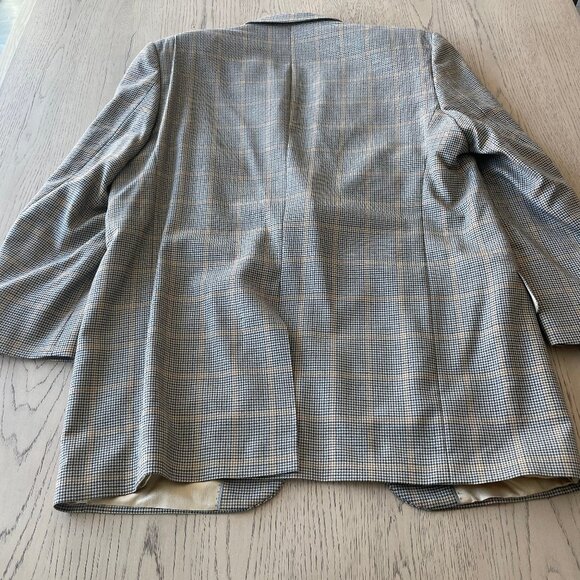 Men's 100% Wool S. Cohen Plaid Blazer in Tan Base with Black Houndstooth Pattern - Picture 4 of 4